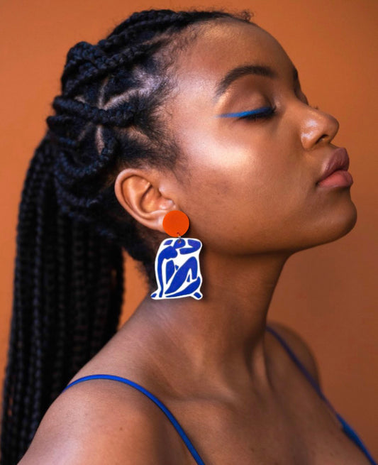 Blue Nudes
